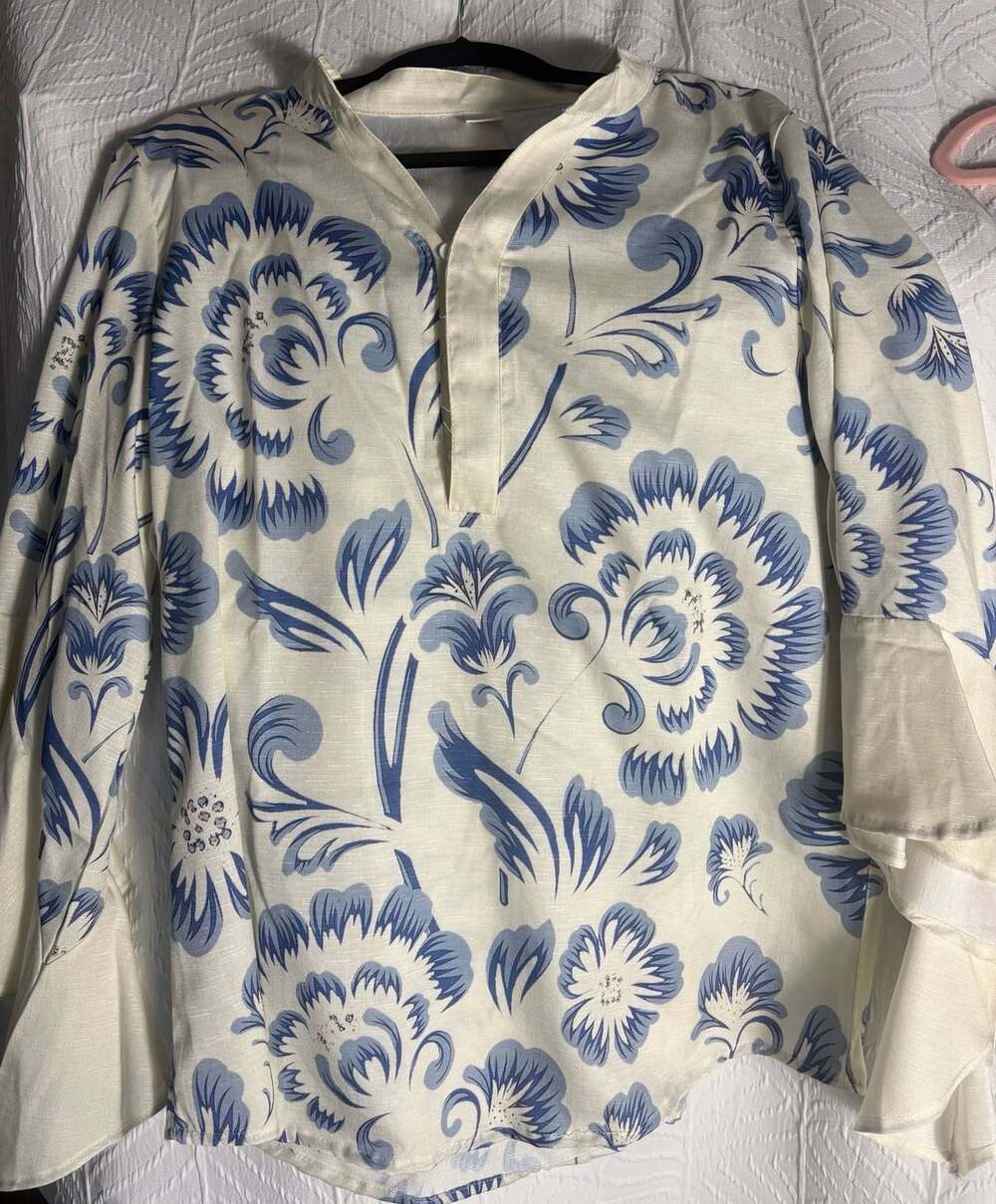 Unbranded Floral Print V-Neck Tunic Blouse Size XL Blue White